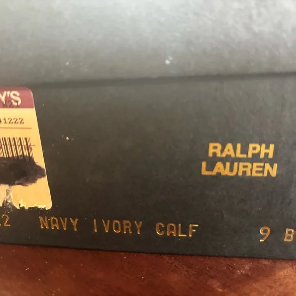 Ralph Lauren NWT blue and cream penny loafers size 9 shoes - Picture 9 of 9